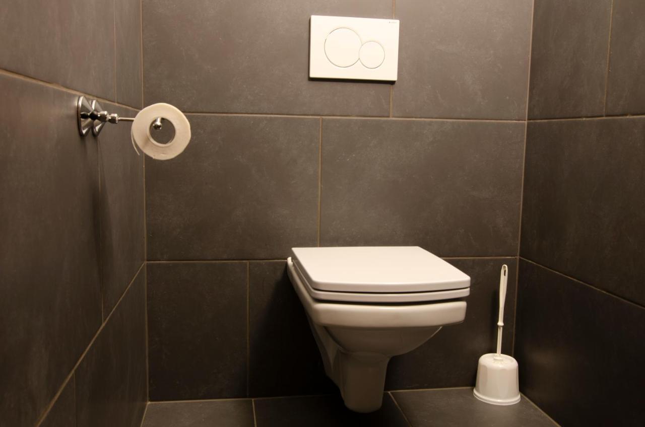 With Private Saunas & Wellness Gobi Apartment