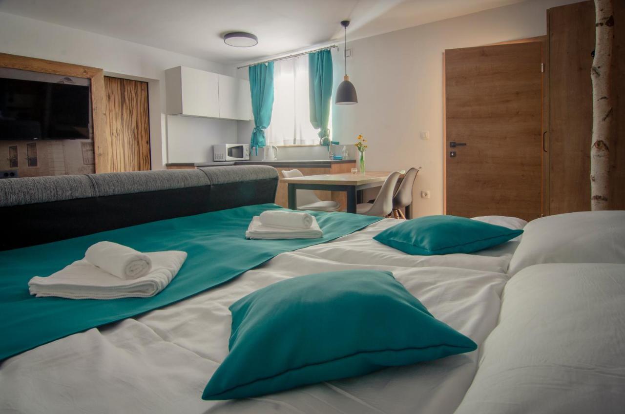 With Private Saunas & Wellness Gobi *
