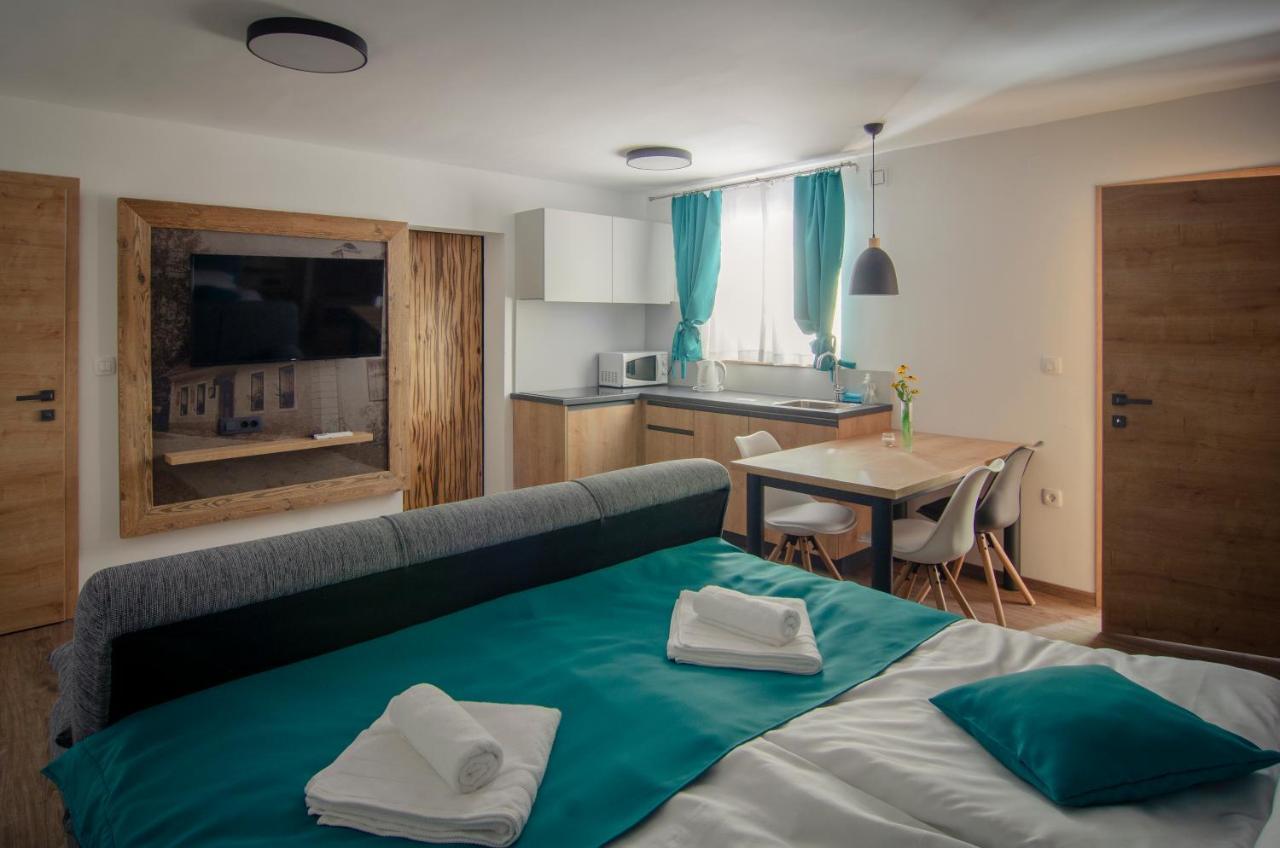 With Private Saunas & Wellness Gobi Apartment