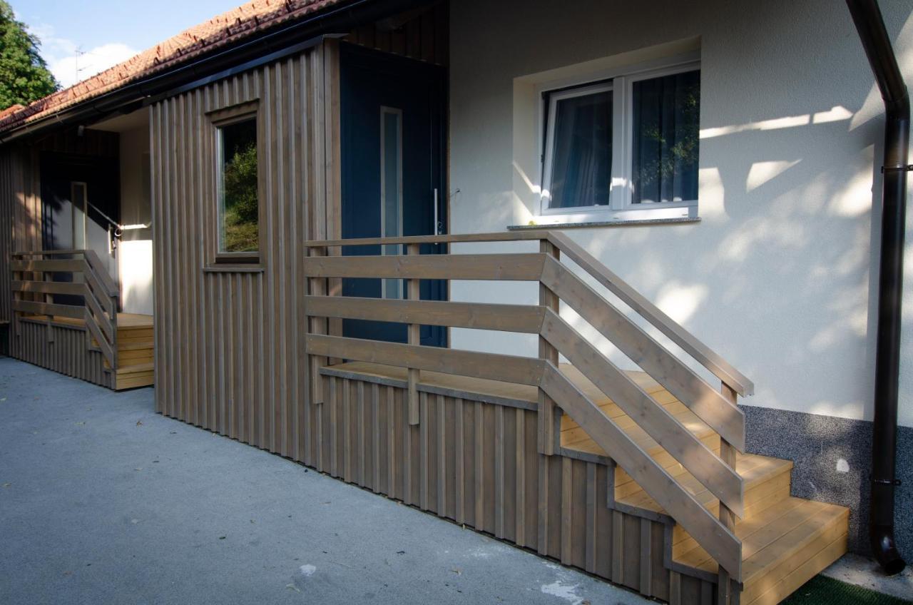 With Private Saunas & Wellness Gobi Apartment Podcetrtek