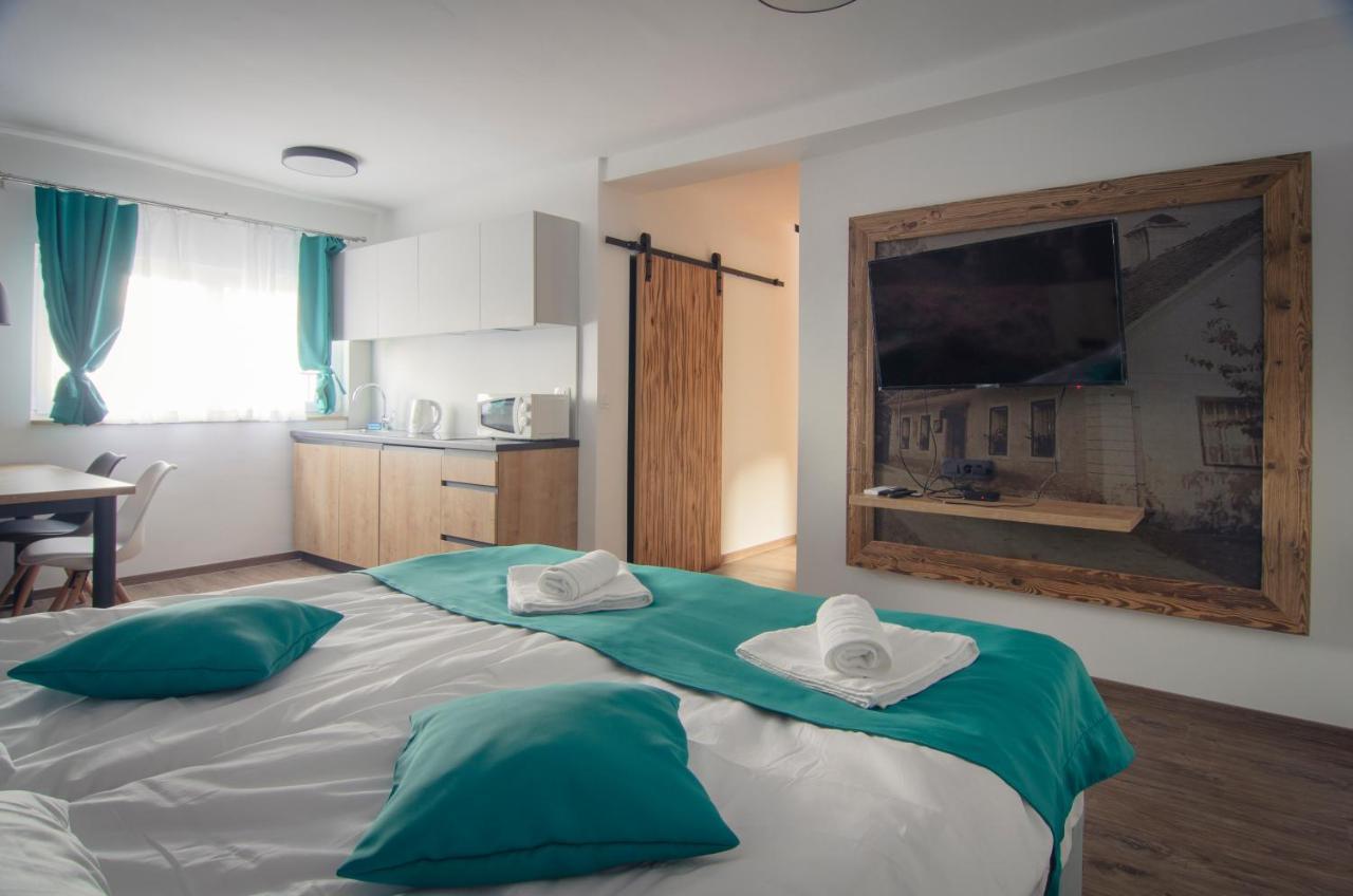 With Private Saunas & Wellness Gobi